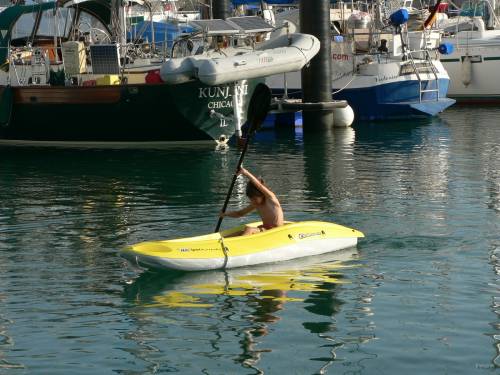 26- Bastien sur le kayak 